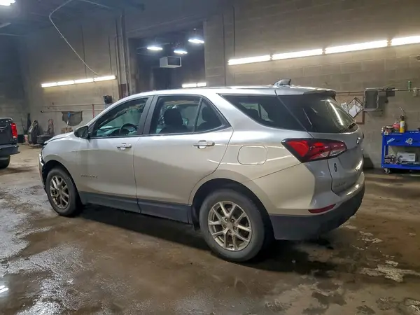 3GNAXSEVXNS181518 2022 CHEVROLET EQUINOX - Image 2