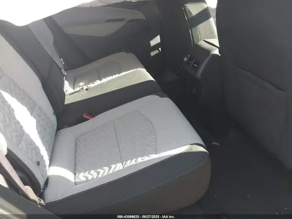 3GNAXSEVXNS235836 2022 CHEVROLET EQUINOX - Image 8