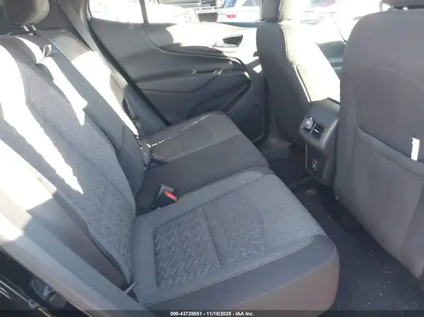 3GNAXTEG0PL106136 2023 CHEVROLET EQUINOX - Image 8