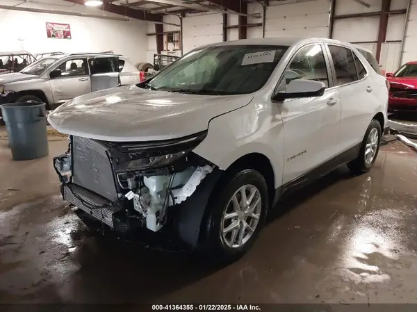 3GNAXTEG0PL125902 2023 CHEVROLET EQUINOX - Image 2