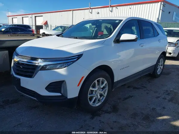 3GNAXTEG0PL126421 2023 CHEVROLET EQUINOX - Image 2