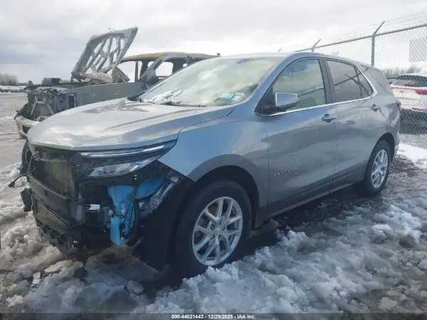3GNAXTEG0PL233050 2023 CHEVROLET EQUINOX - Image 2