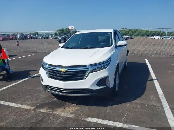 3GNAXTEG0PS207005 2023 CHEVROLET EQUINOX - Image 2