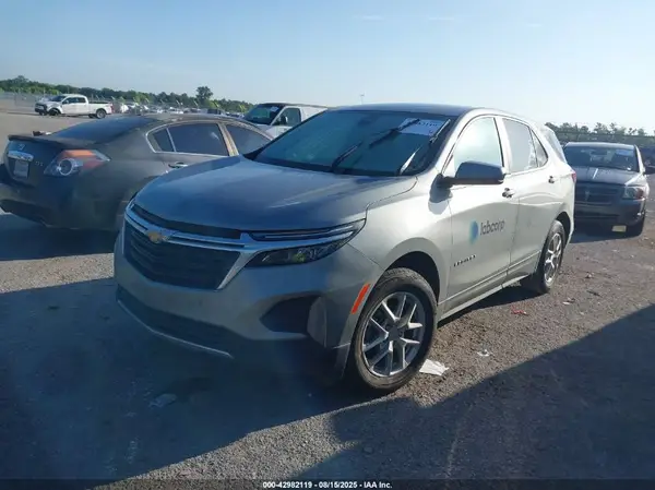 3GNAXTEG0RL249686 2024 CHEVROLET EQUINOX - Image 2