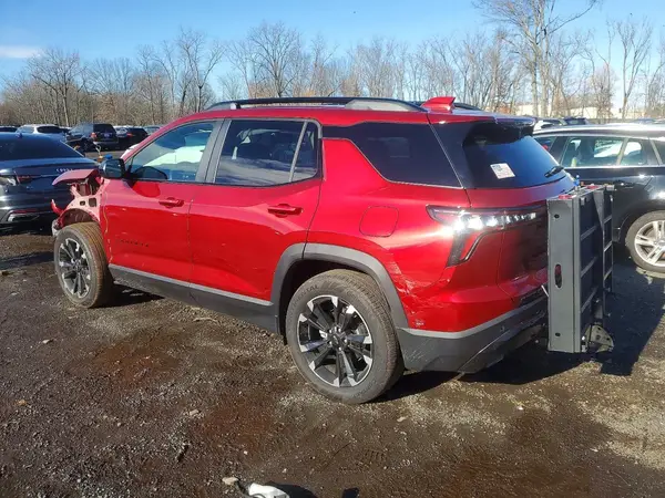 3GNAXTEG0SL185607 2025 CHEVROLET EQUINOX - Image 2