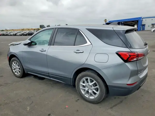 3GNAXTEG1PL247393 2023 CHEVROLET EQUINOX - Image 2