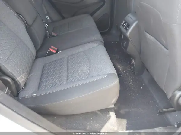 3GNAXTEG1PL250259 2023 CHEVROLET EQUINOX - Image 8