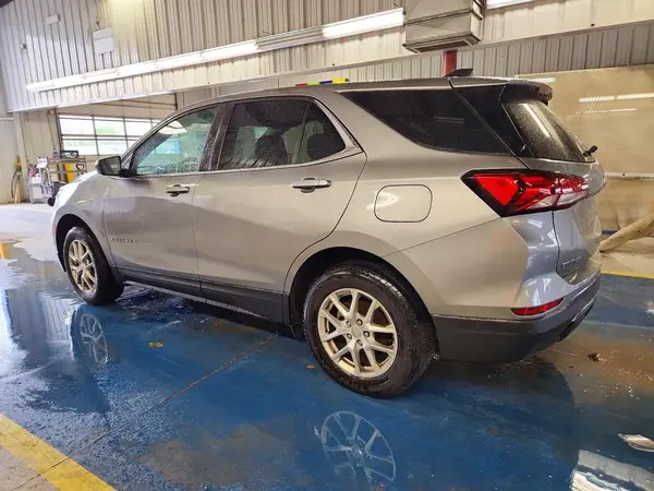 3GNAXTEG1PL270690 2023 CHEVROLET EQUINOX - Image 2