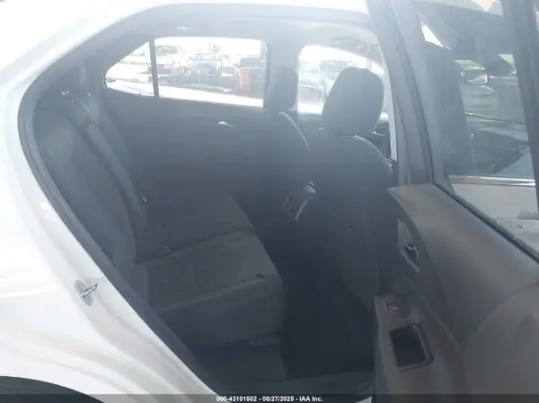 3GNAXTEG1PS195544 2023 CHEVROLET EQUINOX - Image 8
