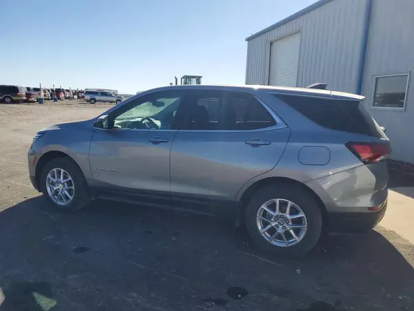 3GNAXTEG1RL261281 2024 CHEVROLET EQUINOX - Image 2