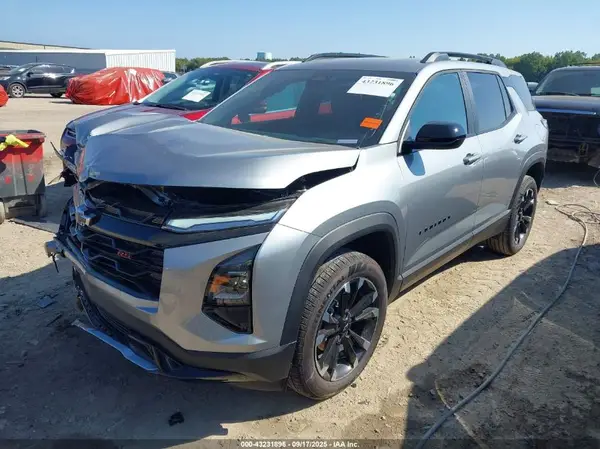 3GNAXTEG1SL260928 2025 CHEVROLET EQUINOX - Image 2