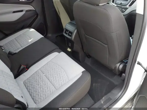 3GNAXTEG2PL245619 2023 CHEVROLET EQUINOX - Image 8