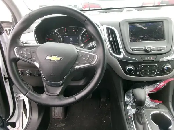3GNAXTEG2PL250867 2023 CHEVROLET EQUINOX - Image 2