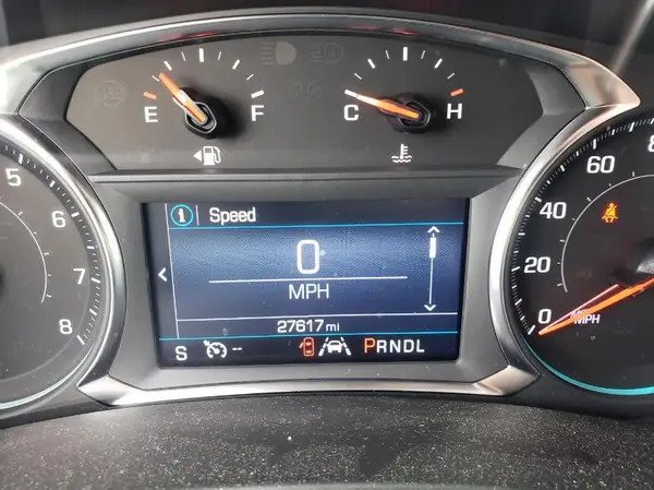 3GNAXTEG2PL253087 2023 CHEVROLET EQUINOX - Image 2