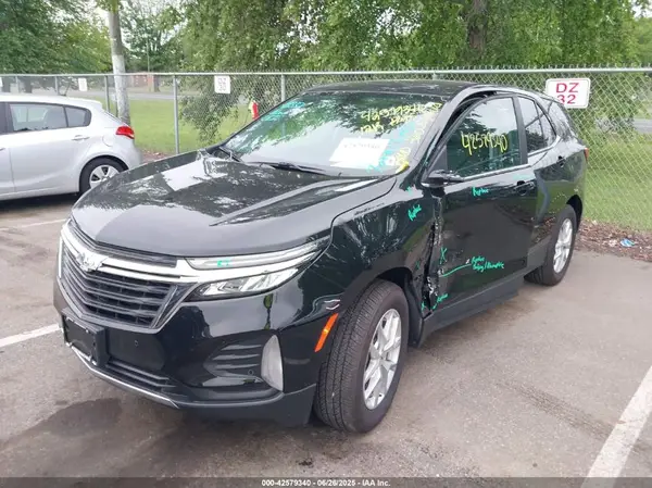 3GNAXTEG2PL262470 2023 CHEVROLET EQUINOX - Image 2