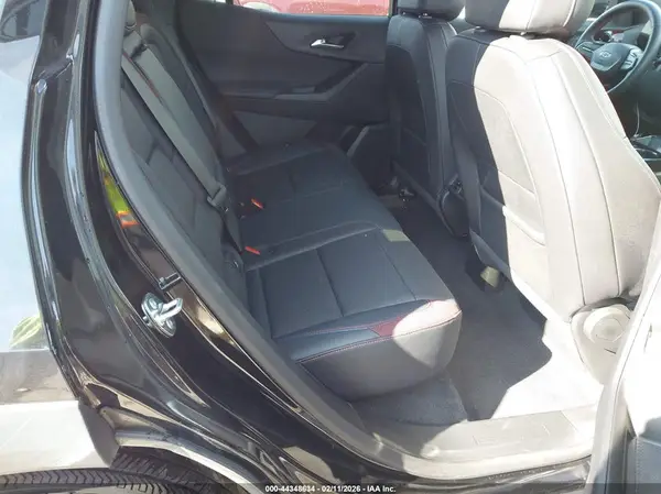 3GNAXTEG2SL138160 2025 CHEVROLET EQUINOX - Image 8