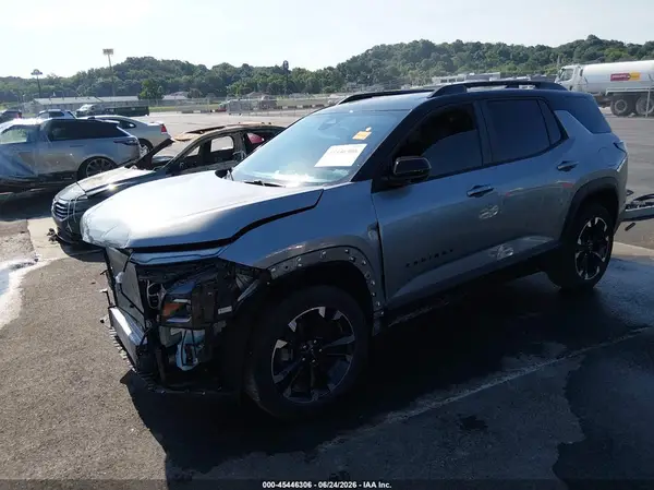 3GNAXTEG2SL278967 2025 CHEVROLET EQUINOX - Image 2