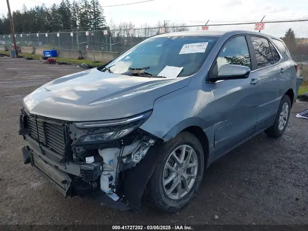 3GNAXTEG3PL165679 2023 CHEVROLET EQUINOX - Image 2