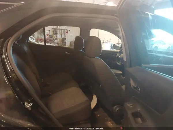 3GNAXTEG3PL245046 2023 CHEVROLET EQUINOX - Image 8