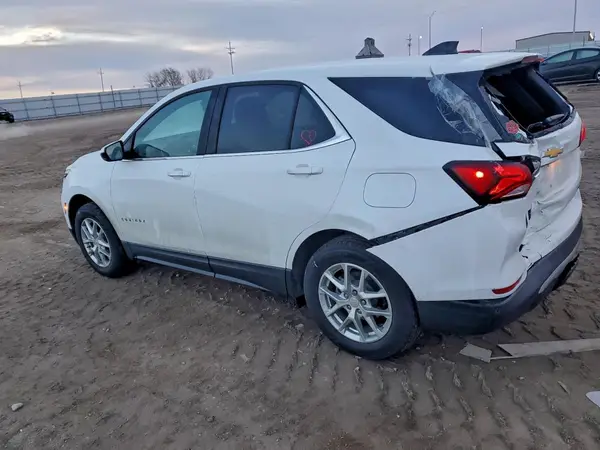 3GNAXTEG3PS167860 2023 CHEVROLET EQUINOX - Image 2