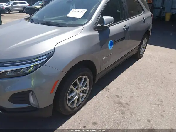 3GNAXTEG3RL243235 2024 CHEVROLET EQUINOX - Image 2