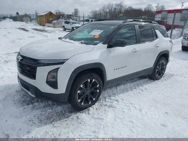 3GNAXTEG3SL122047 2025 CHEVROLET EQUINOX - Image 2
