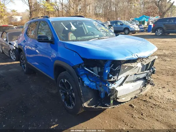 3GNAXTEG3SL187271 2025 CHEVROLET EQUINOX - Image 1