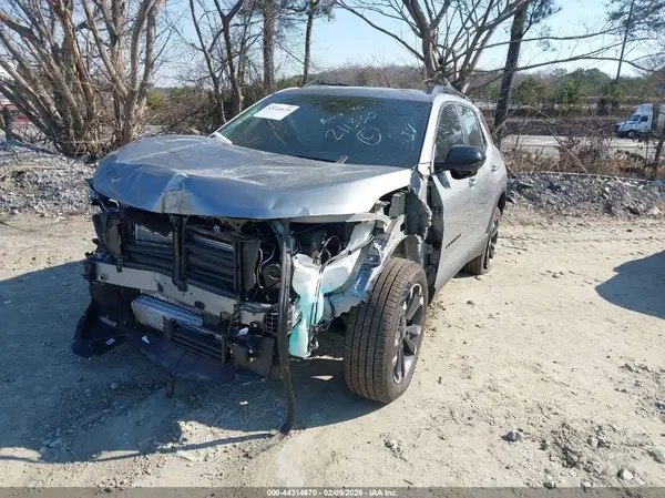 3GNAXTEG3TL211330 2026 CHEVROLET EQUINOX - Image 2