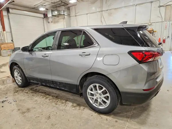3GNAXTEG4PL260784 2023 CHEVROLET EQUINOX - Image 2