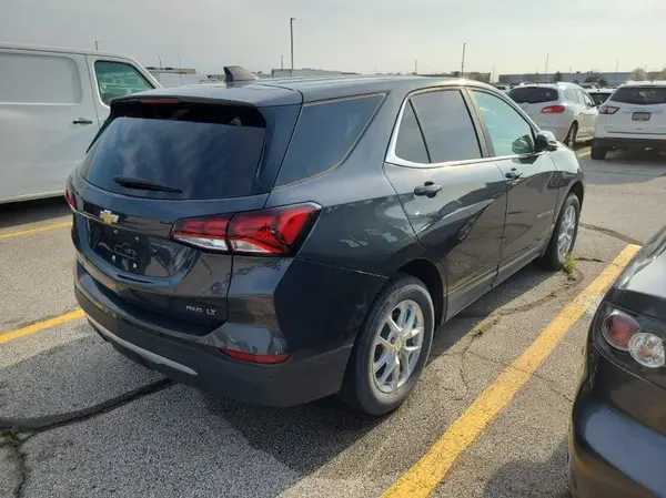 3GNAXTEG4PS182271 2023 CHEVROLET EQUINOX - Image 2