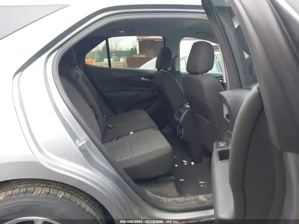 3GNAXTEG4RL236956 2024 CHEVROLET EQUINOX - Image 8