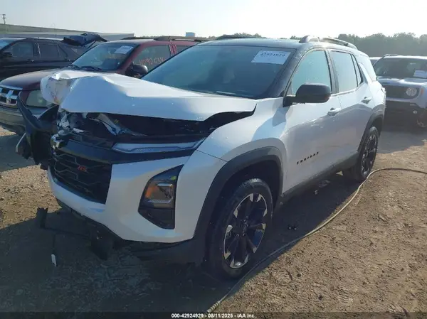 3GNAXTEG4SL214364 2025 CHEVROLET EQUINOX - Image 2