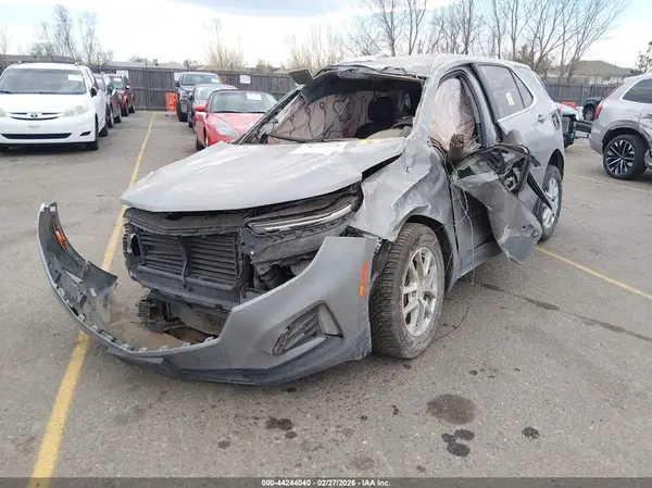 3GNAXTEG5RL258089 2024 CHEVROLET EQUINOX - Image 2