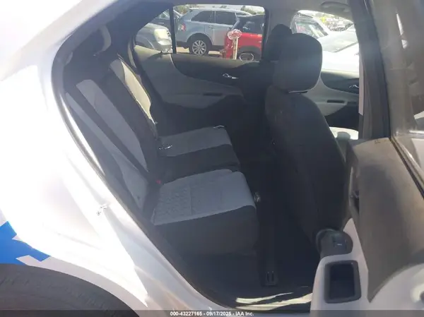 3GNAXTEG5RL299919 2024 CHEVROLET EQUINOX - Image 8
