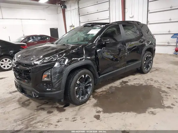 3GNAXTEG5SL136662 2025 CHEVROLET EQUINOX - Image 2