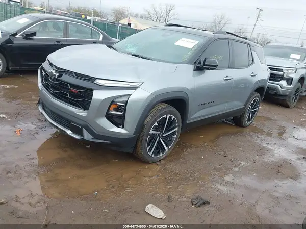 3GNAXTEG5TL361357 2026 CHEVROLET EQUINOX - Image 2