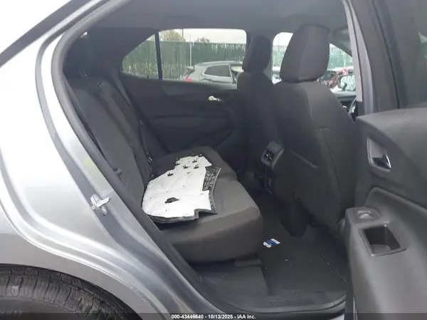 3GNAXTEG6PL245624 2023 CHEVROLET EQUINOX - Image 8