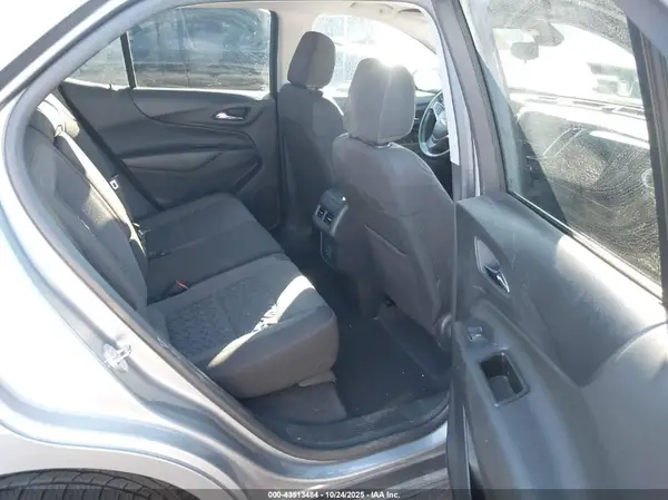 3GNAXTEG6PL268725 2023 CHEVROLET EQUINOX - Image 8