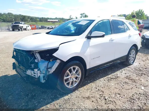 3GNAXTEG6RL302794 2024 CHEVROLET EQUINOX - Image 2