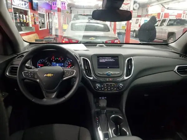 3GNAXTEG7PL237693 2023 CHEVROLET EQUINOX - Image 8