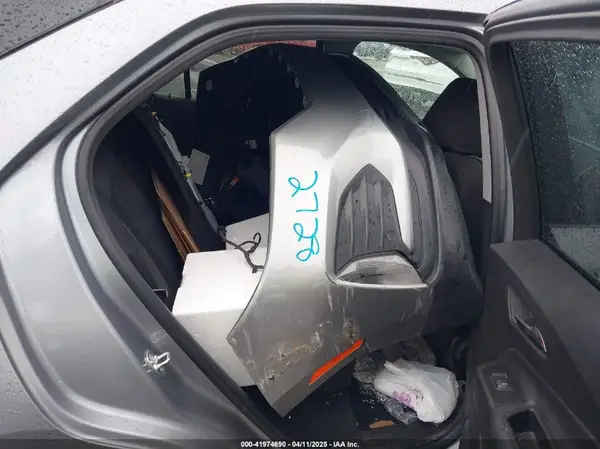 3GNAXTEG7RL240919 2024 CHEVROLET EQUINOX - Image 8