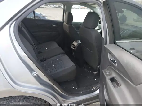 3GNAXTEG7RL252388 2024 CHEVROLET EQUINOX - Image 8