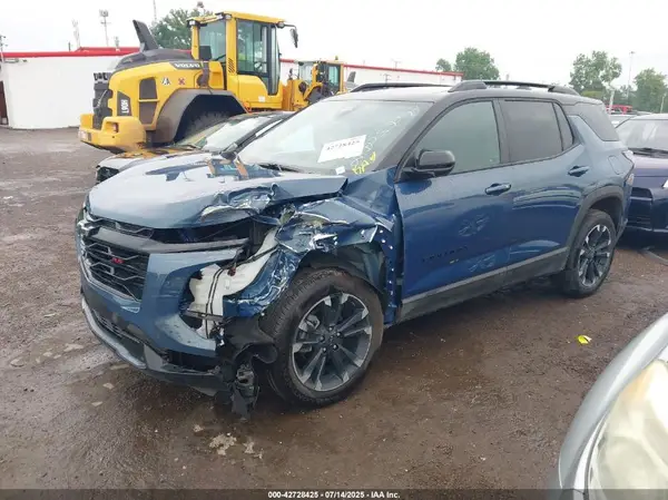 3GNAXTEG7SL224208 2025 CHEVROLET EQUINOX - Image 2