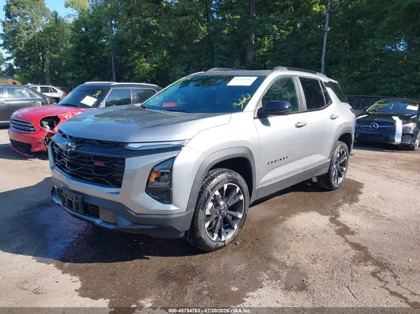 3GNAXTEG7SL285106 2025 CHEVROLET EQUINOX - Image 2