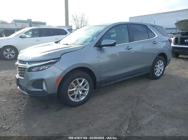 3GNAXTEG8PL246645 2023 CHEVROLET EQUINOX - Image 2