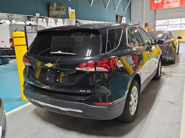3GNAXTEG8PL252588 2023 CHEVROLET EQUINOX - Image 2