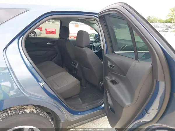 3GNAXTEG8RL201496 2024 CHEVROLET EQUINOX - Image 8