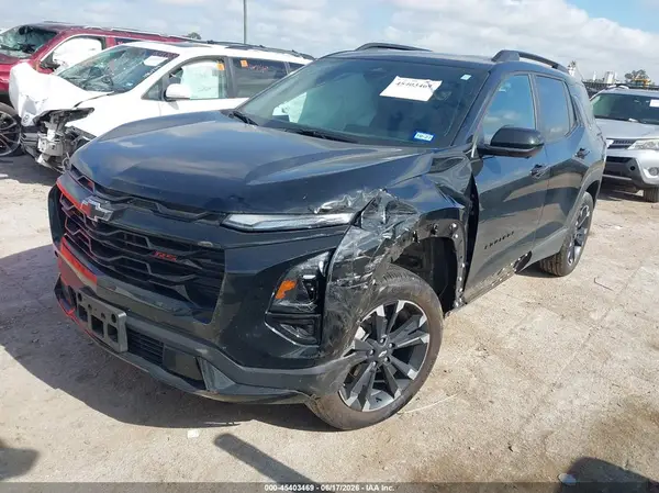 3GNAXTEG8TL311763 2026 CHEVROLET EQUINOX - Image 2