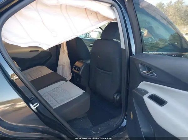 3GNAXTEG9PL221902 2023 CHEVROLET EQUINOX - Image 8