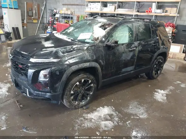 3GNAXTEG9SL181636 2025 CHEVROLET EQUINOX - Image 2